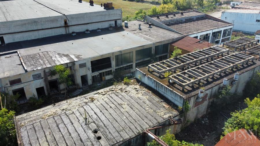 Spațiu industrial, de 3,352 mp, în Salonta