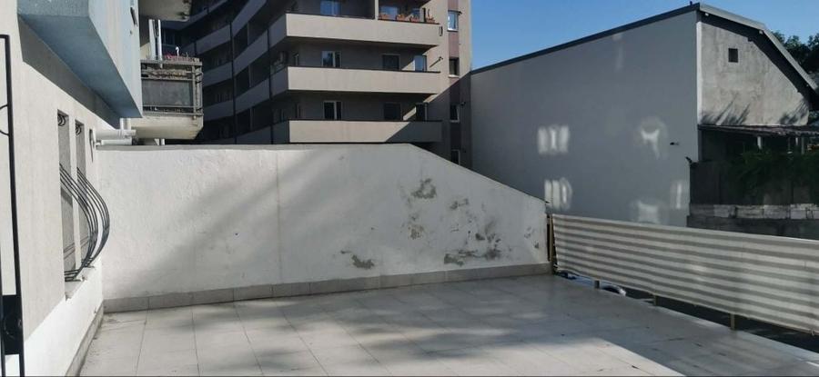 Garsonieră decomandată în Dosu Bricii