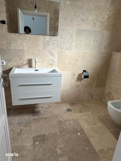 Casă cu 4 camere cu Teren 205 Mp în Bezdead