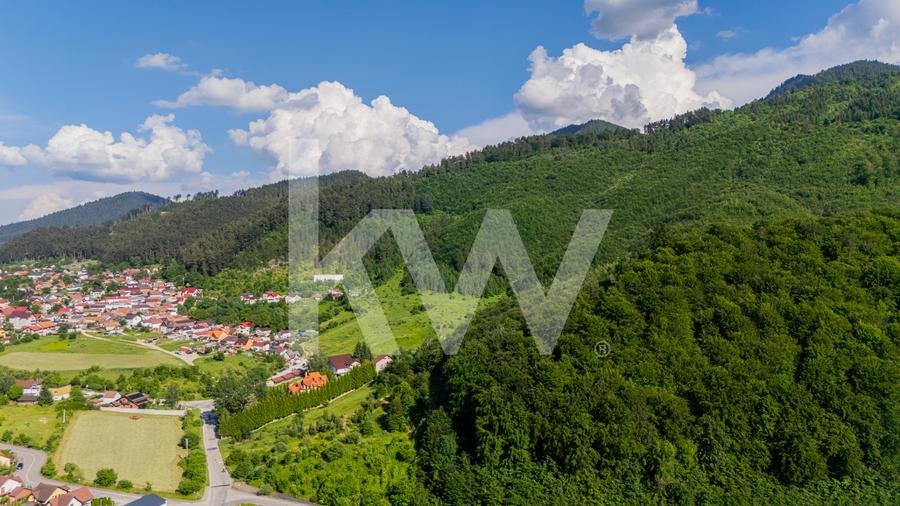Teren Construcții intravilan de 1102 mp, în Bunloc
