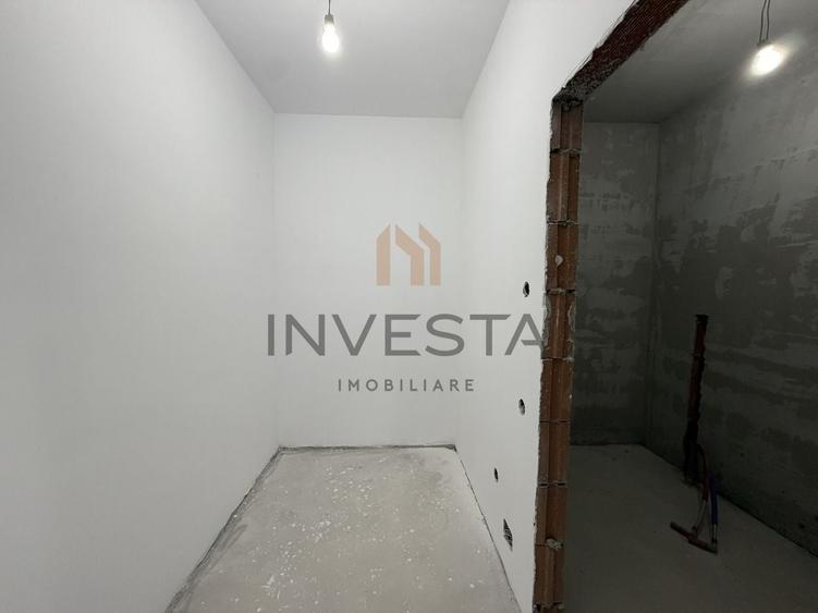 Duplex cu 5 camere cu Canalizare în Andrei Mureșanu