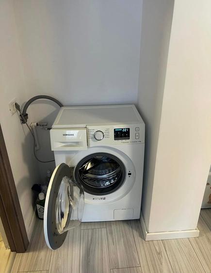 Apartament cu 2 camere semidecomandat în Militari