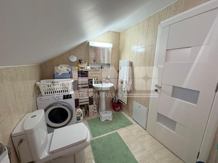 Apartament cu 3 camere decomandat, mobilat în Vest