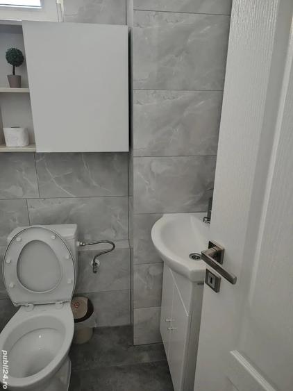 Apartament cu 2 camere nedecomandat în Schei