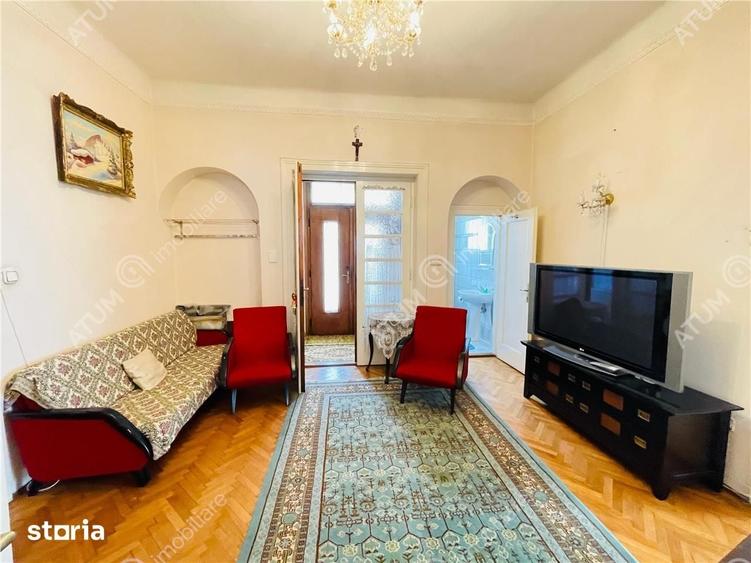 Casă cu 3 camere cu Teren 1000 Mp în Sub Arini