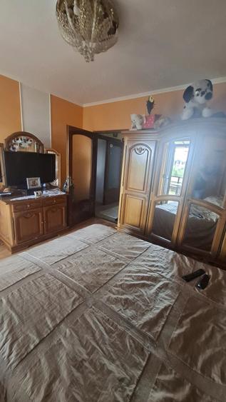 Apartament cu 2 camere decomandat în Exterior Vest