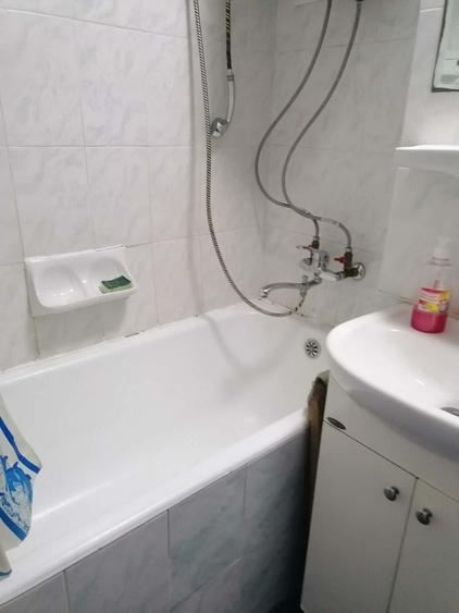 Inchiriez apartament 2 camere - 2