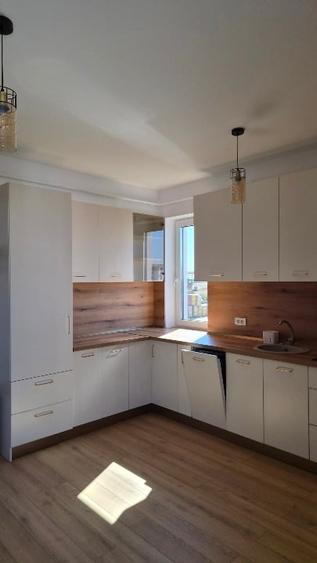 Apartament cu 2 camere semidecomandat, mobilat în Giroc