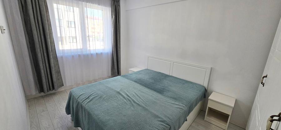 Apartament cu 2 camere semidecomandat în Valea Adâncă