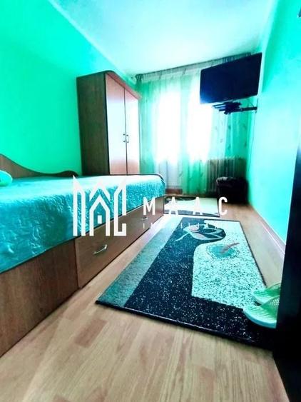 Apartament cu 3 camere decomandat, mobilat în Petrișor