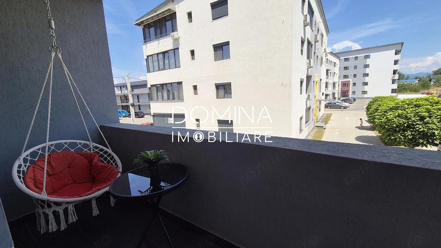 Apartament cu 2 camere decomandat, mobilat în Central