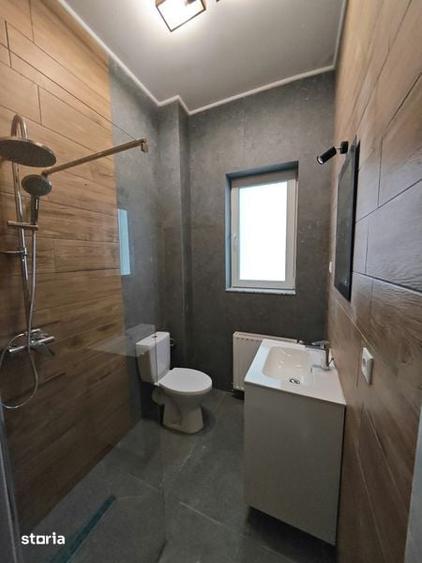 Apartament cu 3 camere în Micro 16