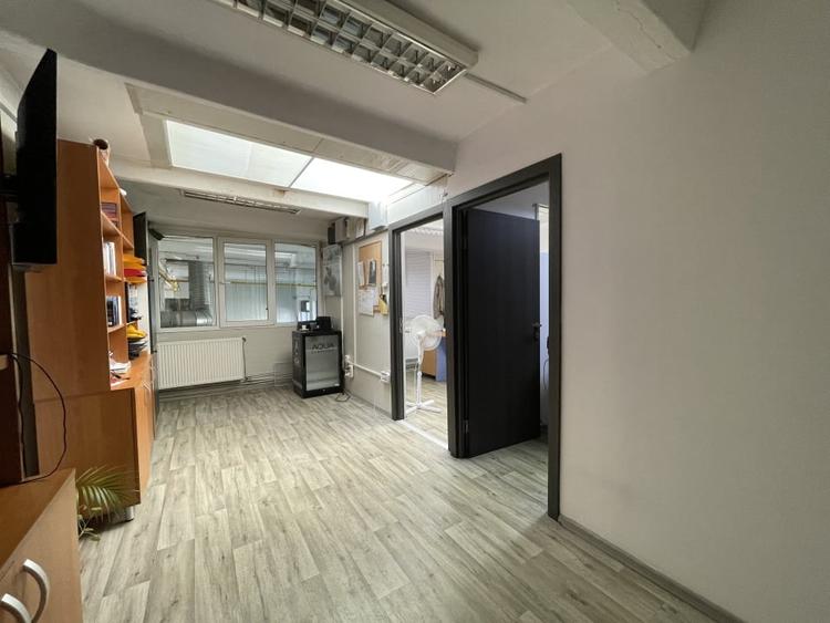 Spațiu comercial, de 230 mp, în Mărăști