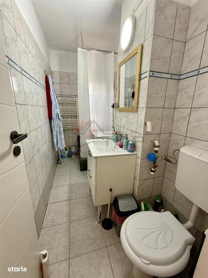 Apartament cu 2 camere decomandat, etajul 1 - Cug - bulevard - 5