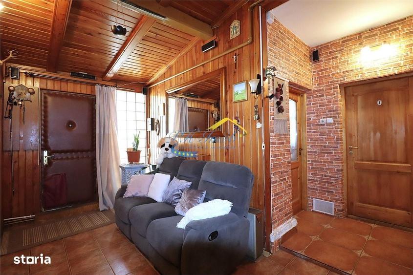 Apartament cu 4 camere decomandat în Central
