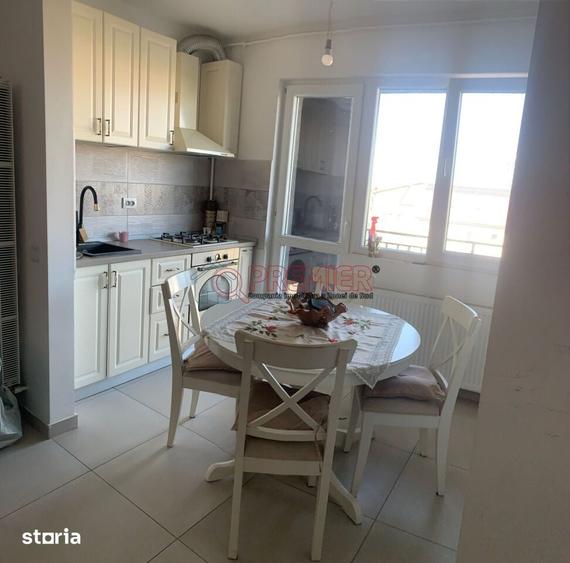 Apartament cu 2 camere în Apărătorii Patriei