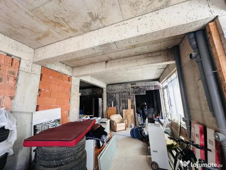 Spațiu comercial, de 126 mp, în Chiajna