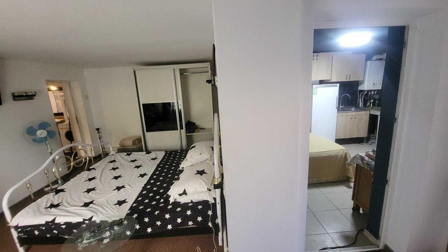 Casă cu 4 camere decomandat în Km 5