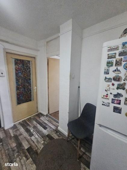 Apartament cu 3 camere decomandat în Tomești