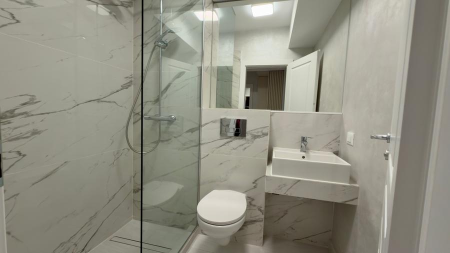 Apartament cu 4 camere în Cug