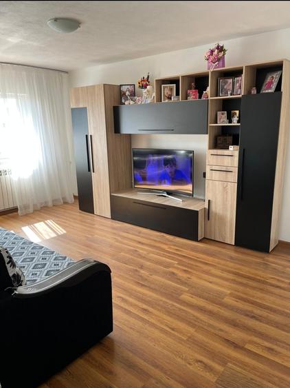 Apartament cu 2 camere decomandat în Sud