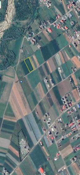 Teren de 4320 mp, în Central