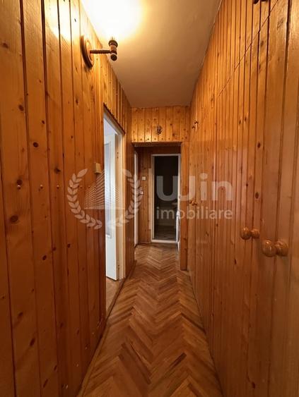 Apartament cu 3 camere semidecomandat, mobilat în Mănăștur