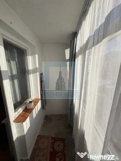 Apartament cu 3 camere semidecomandat în ISR