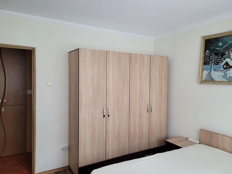 Apartament cu 2 camere semidecomandat în Exterior Vest