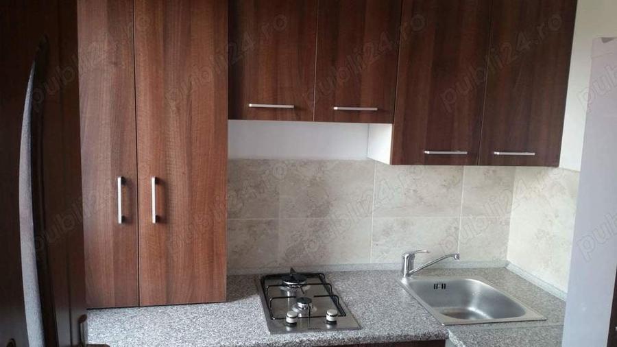 Garsonieră decomandată în Central