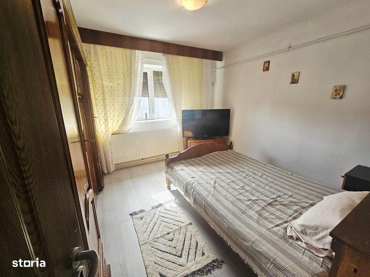 Apartament 2 camere decomandat, mobilat ?i utilat Bld.Bucuresti - 7