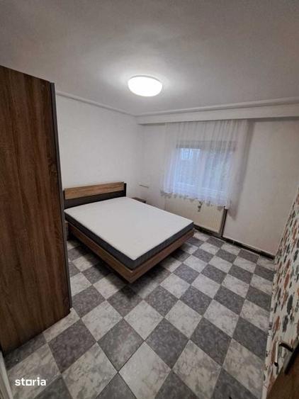 Casă cu 3 camere decomandat cu Teren 74 Mp în Tineretului