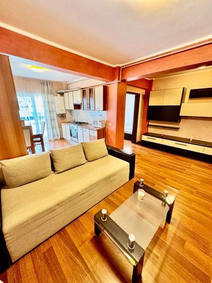 Apartament cu 2 camere semidecomandat în Bună Ziua