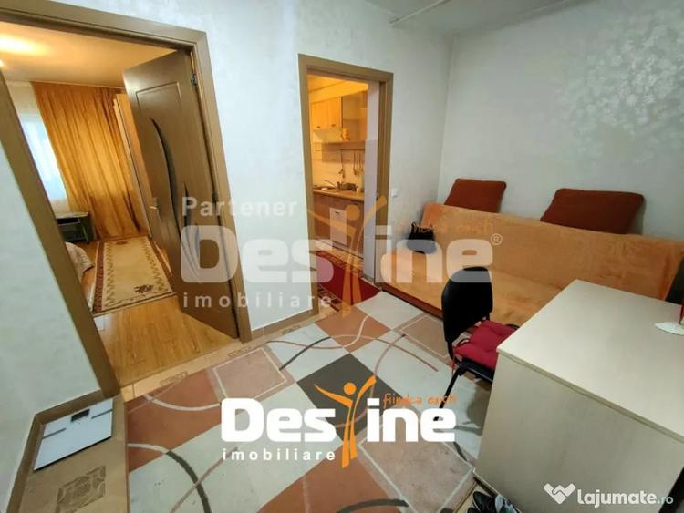Garsonieră decomandată în Vișani