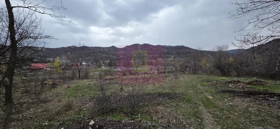 Teren de 1006 mp, în Brebu