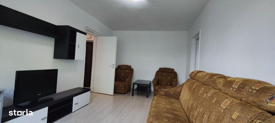 Apartament cu 2 camere decomandat în Drumul Taberei — fotografia 2