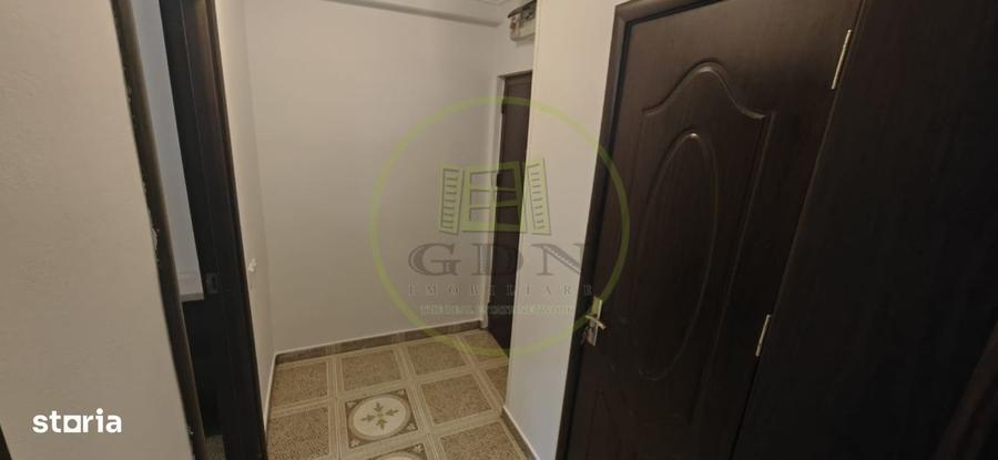 Apartament cu 2 camere semidecomandat, mobilat în Siloz