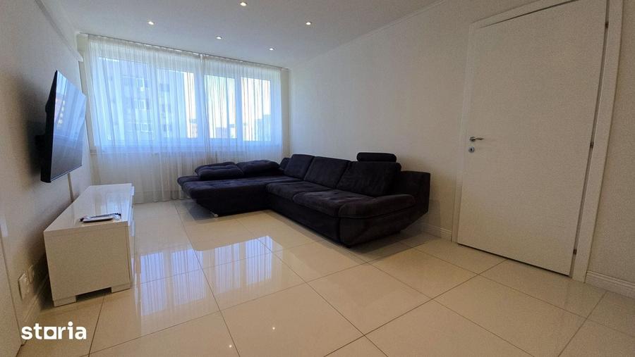 Apartament cu 3 camere semidecomandat, mobilat în Titan