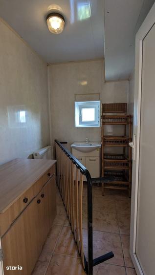 Apartament cu 3 camere în Vitan