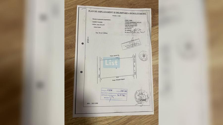 Teren extravilan de 37428 mp, în Exterior Sud