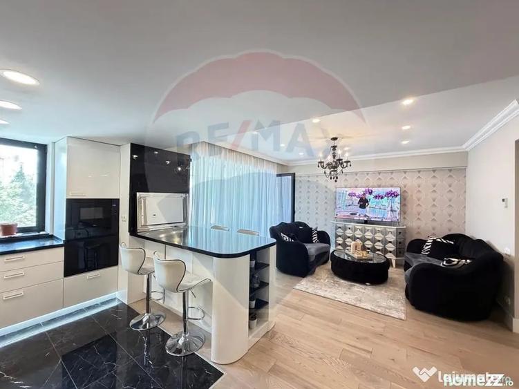 Apartament cu 4 camere decomandat în Iancu Nicolae