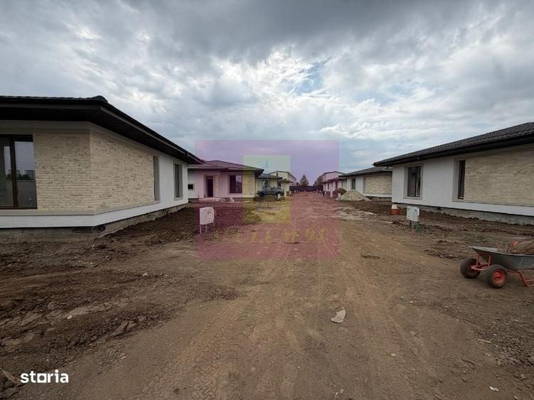 Casă cu 4 camere în Drumul Taberei