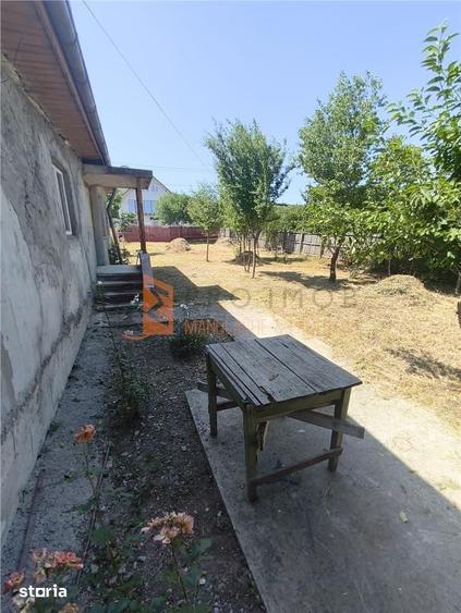 Casă cu 3 camere cu Teren 4859 Mp în Unguriu