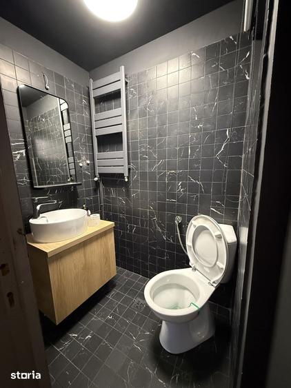 Apartament cu 3 camere în Piața Centrală