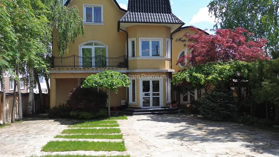 Investitie | Cladire cu 9 camere de vânzare în Suceava | Obcini | 1.00