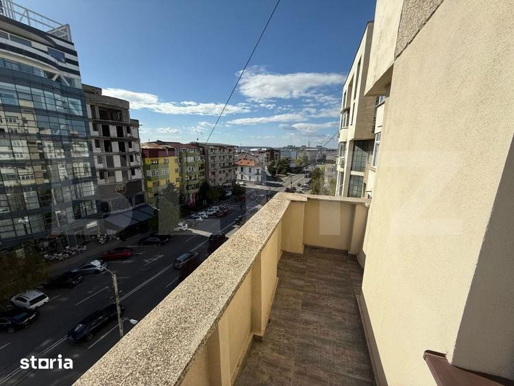 Apartament cu 3 camere decomandat în Central