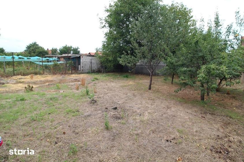 Casă cu 5 camere cu Teren 835 Mp în Central