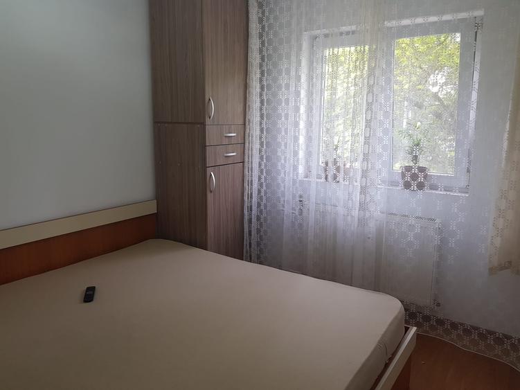 Apartament cu 2 camere semidecomandat în P-ța Reșița