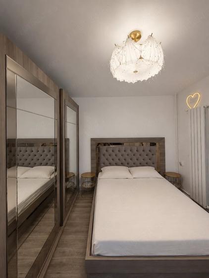Apartament cu 4 camere decomandat în Vitan