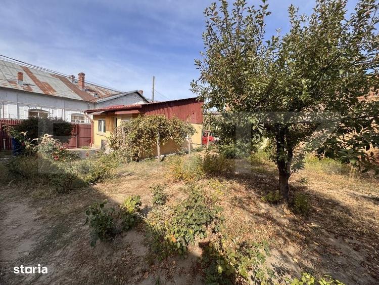 Casă cu 2 camere cu Teren 120 Mp în Rovine